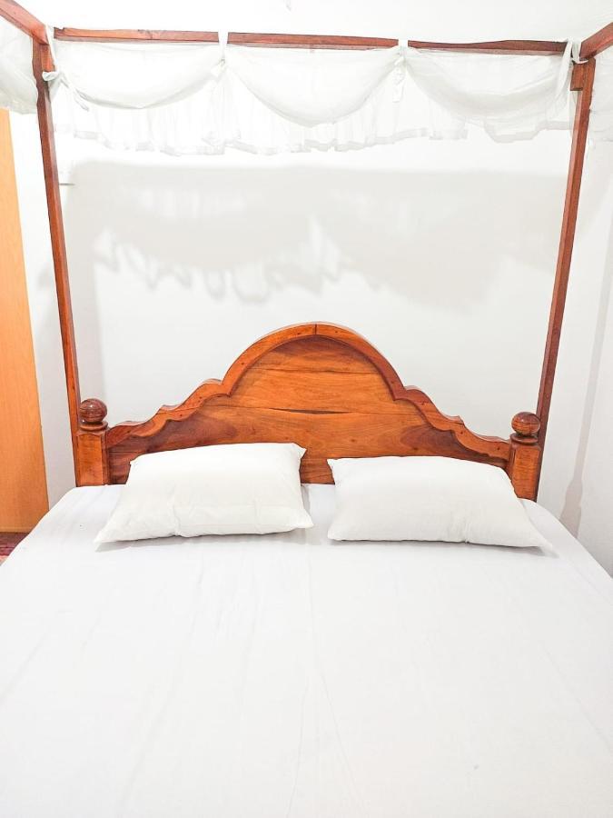 Sheen Holiday Resort 탕갈레 외부 사진